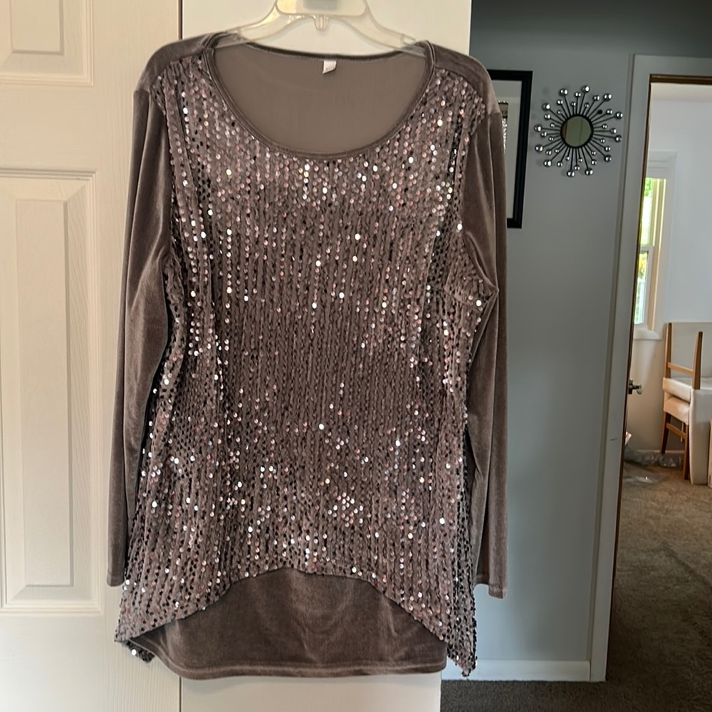 Beautiful double XL New Year’s shirt, worn ones from Rotella
